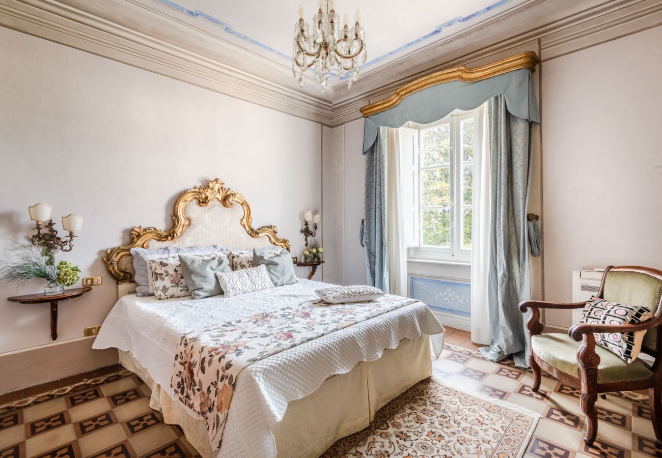 Villa a Capannori - Villa Antica
