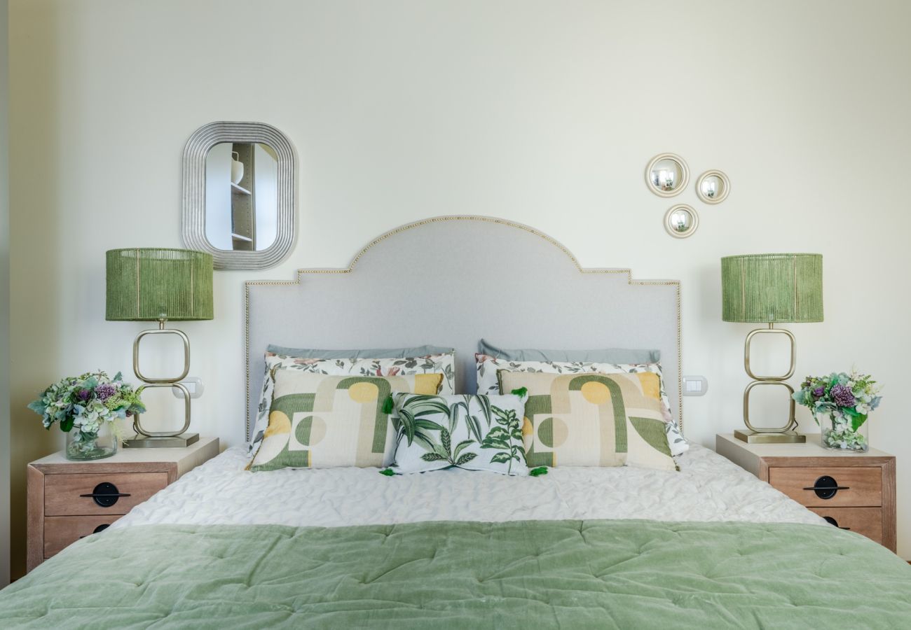 Appartamento a Lucca - Borgo House, an Apartment with Garage