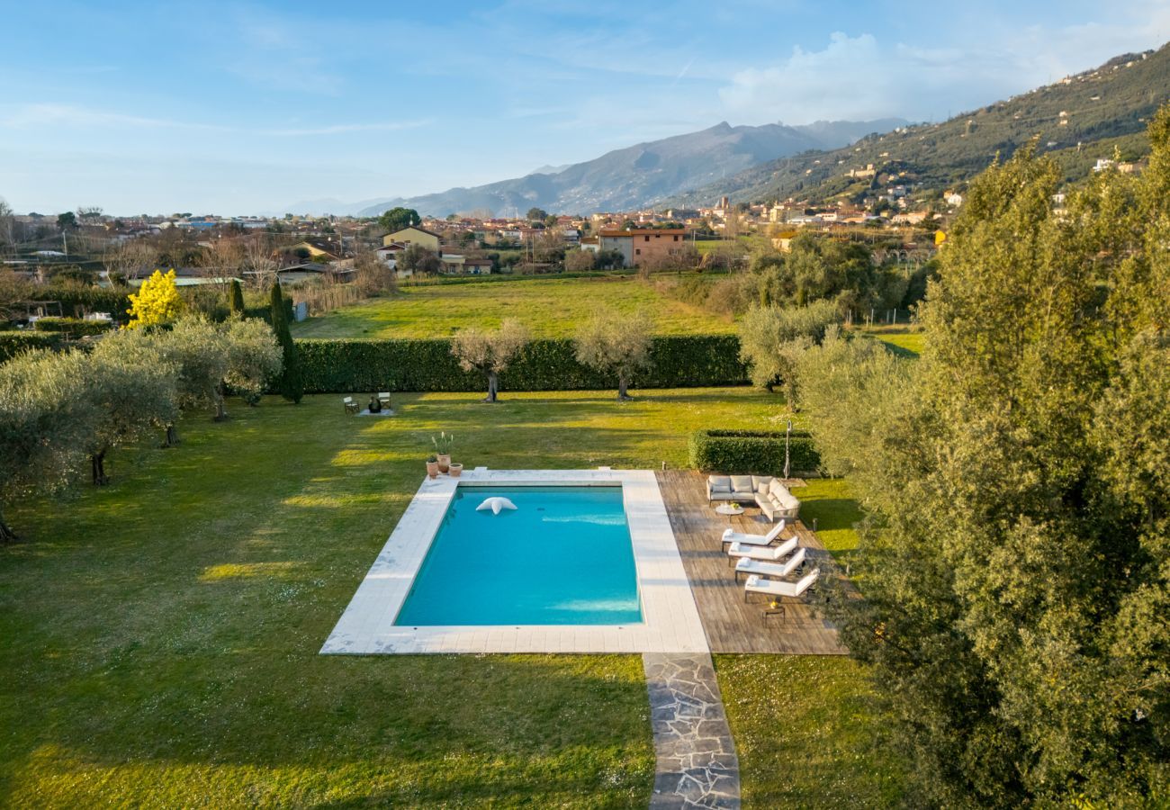 Villa a Pietrasanta - Villa Emilie