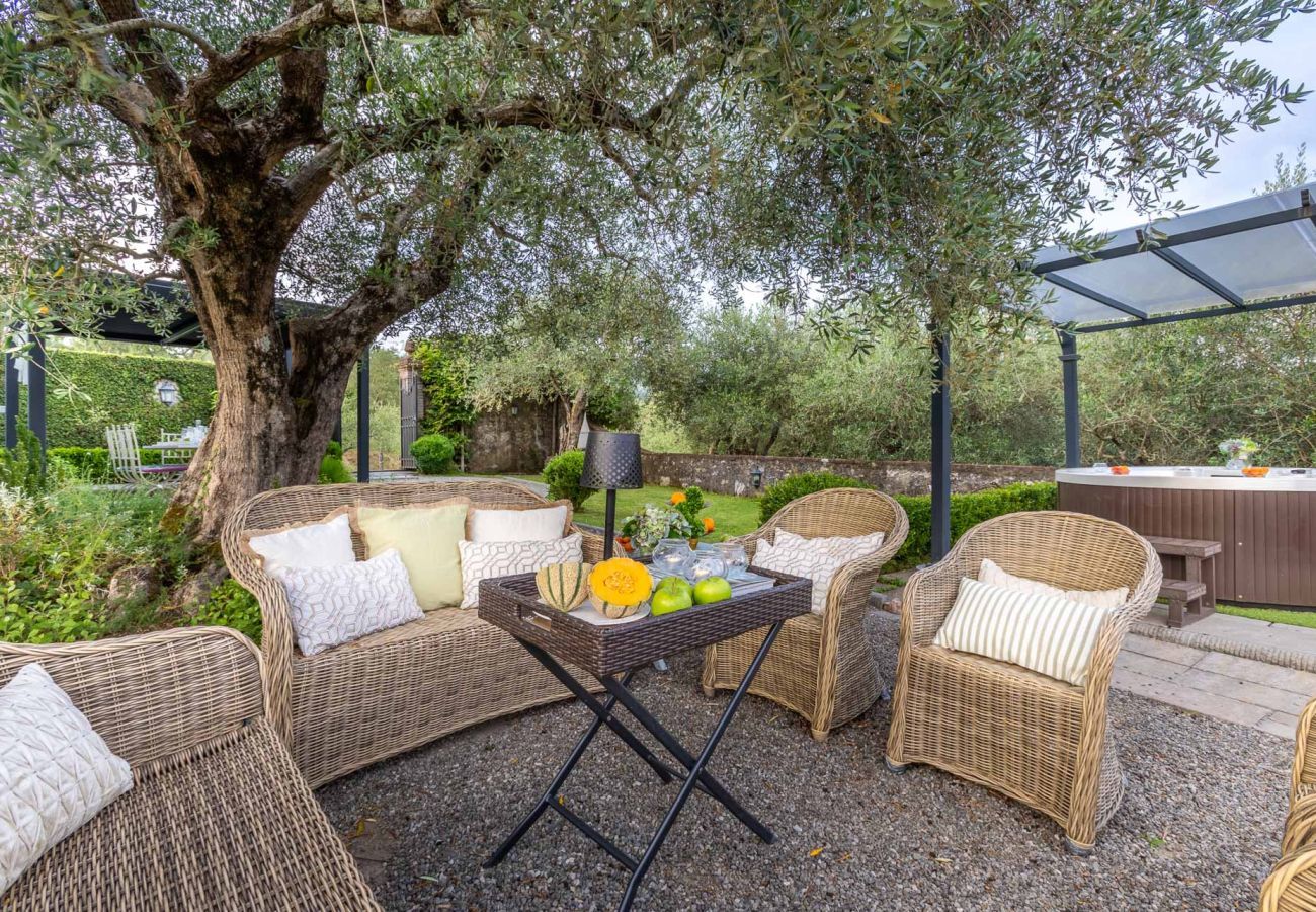 Villa a Lucca - Villa Querciabella