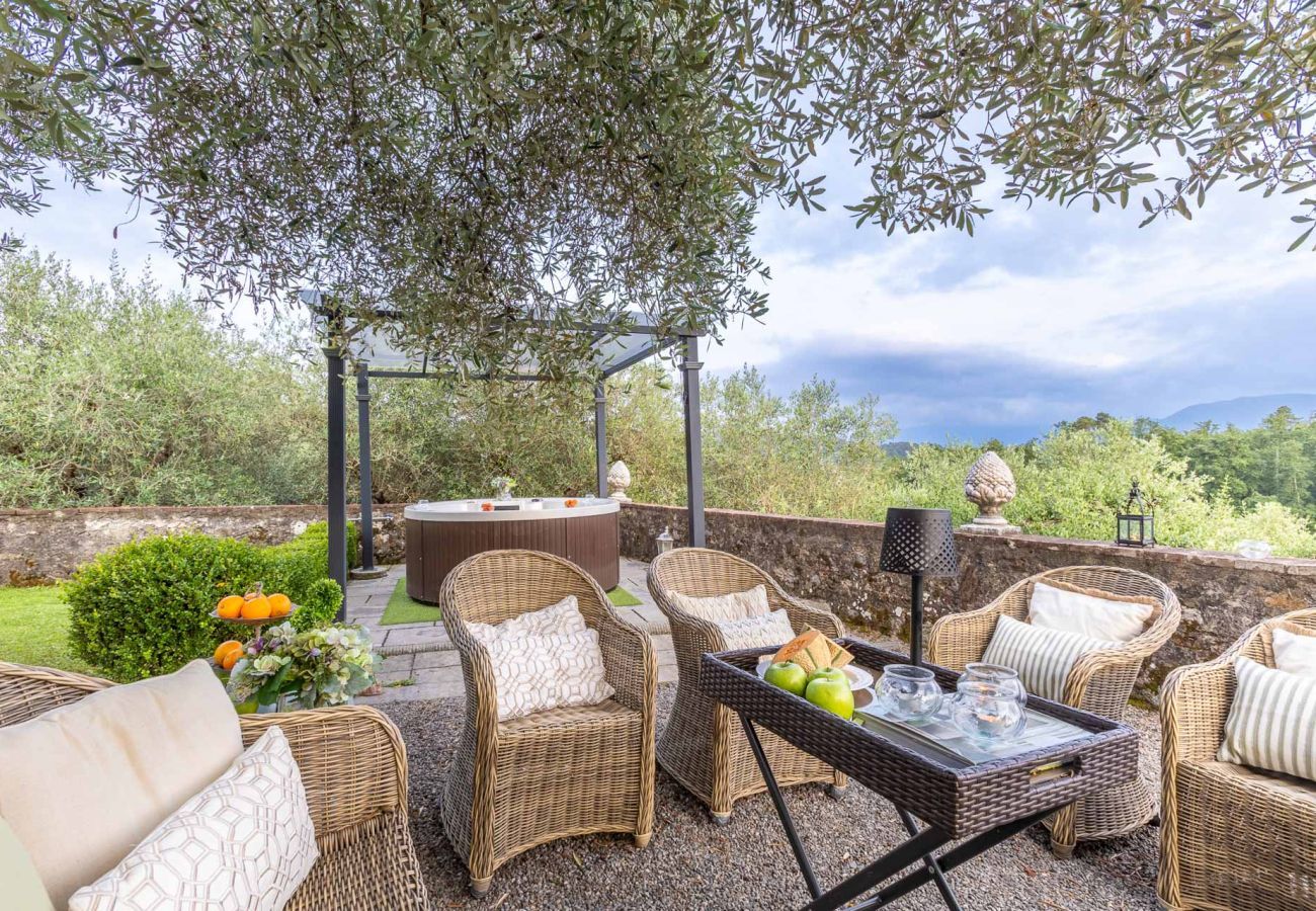 Villa a Lucca - Villa Querciabella