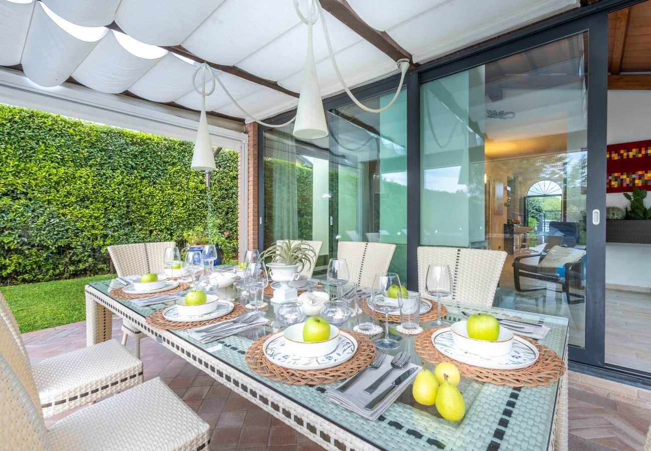 Villa a Marina di Pietrasanta - Villa Gatti