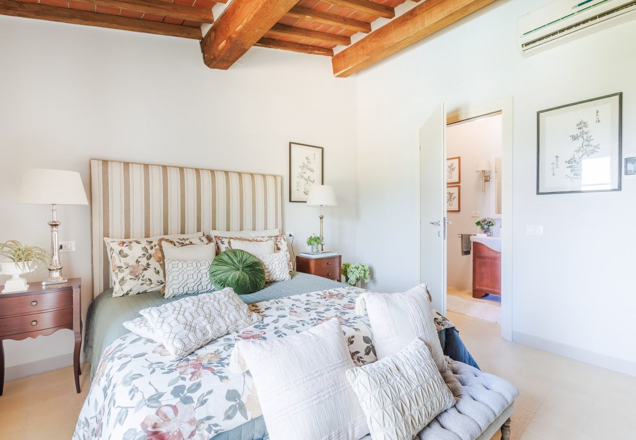 Villa a Vorno - Villa Brera