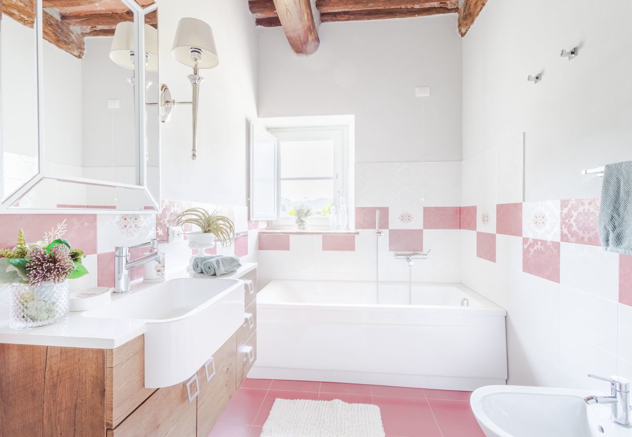 Villa a Vorno - Villa Brera