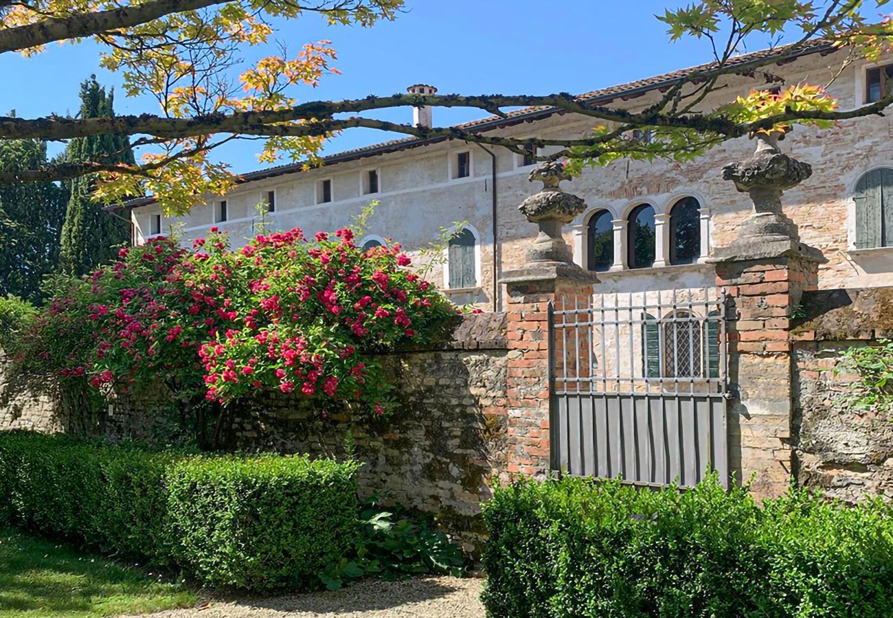 Villa a Cordovado - Palazzo del Capitano R&R