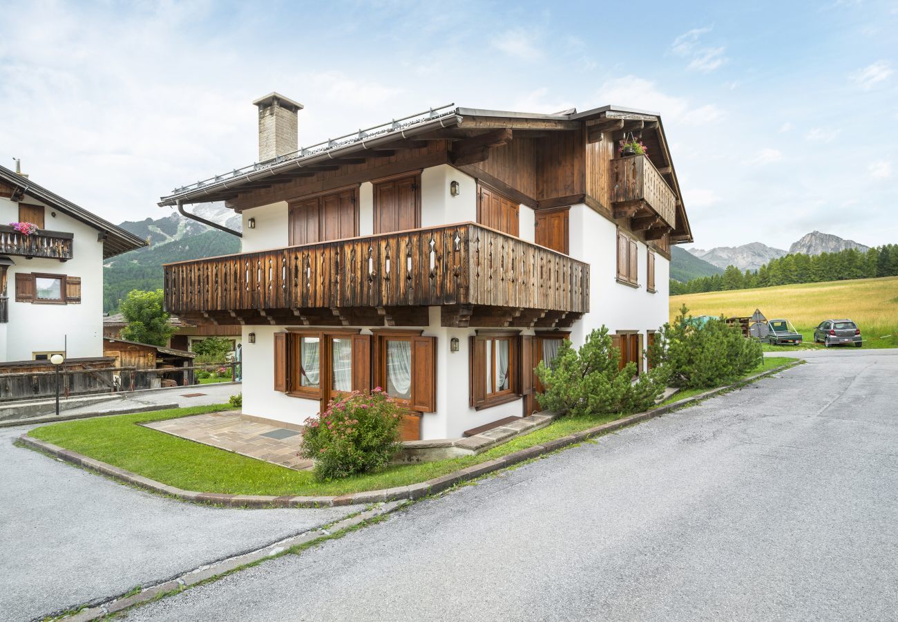 Appartamento a Cortina d´Ampezzo - Verocai Charming Chalet R&R