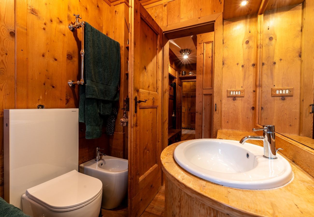 Appartamento a Cortina d´Ampezzo - Tofane View Apartment with Terrace R&R