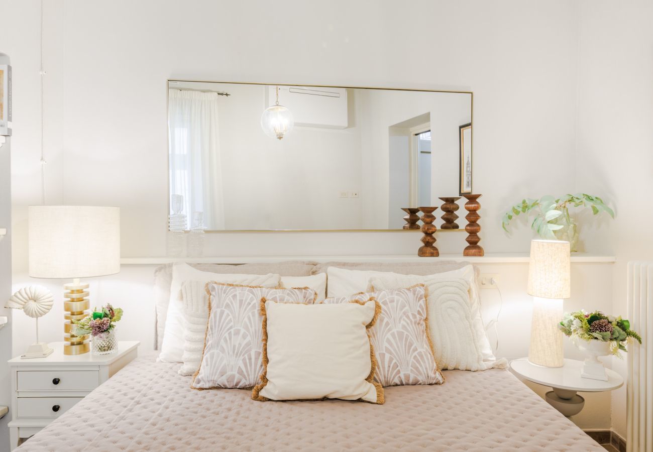 Appartamento a Lucca - The Hidden Alley Apartment