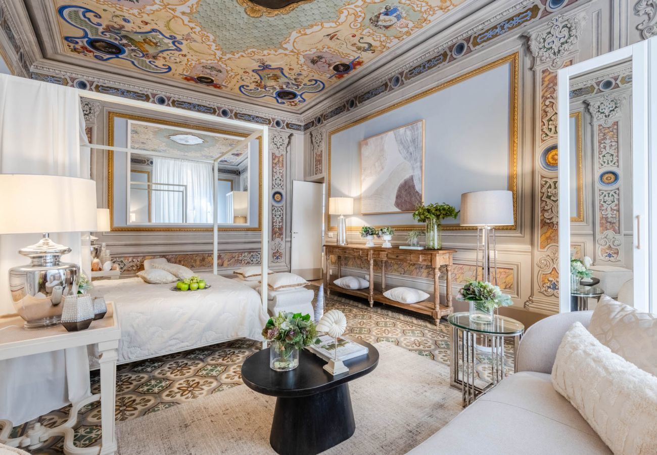 Appartamento a Lucca - The Fresco Tale, a Charming 3 Bedrooms Apartment