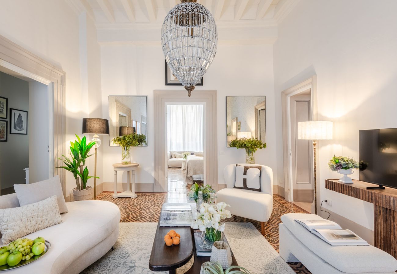 Appartamento a Lucca - The Fresco Tale, a Charming 3 Bedrooms Apartment
