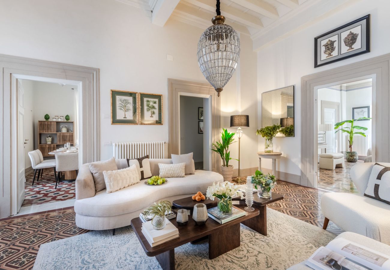 Appartamento a Lucca - The Fresco Tale, a Charming 3 Bedrooms Apartment