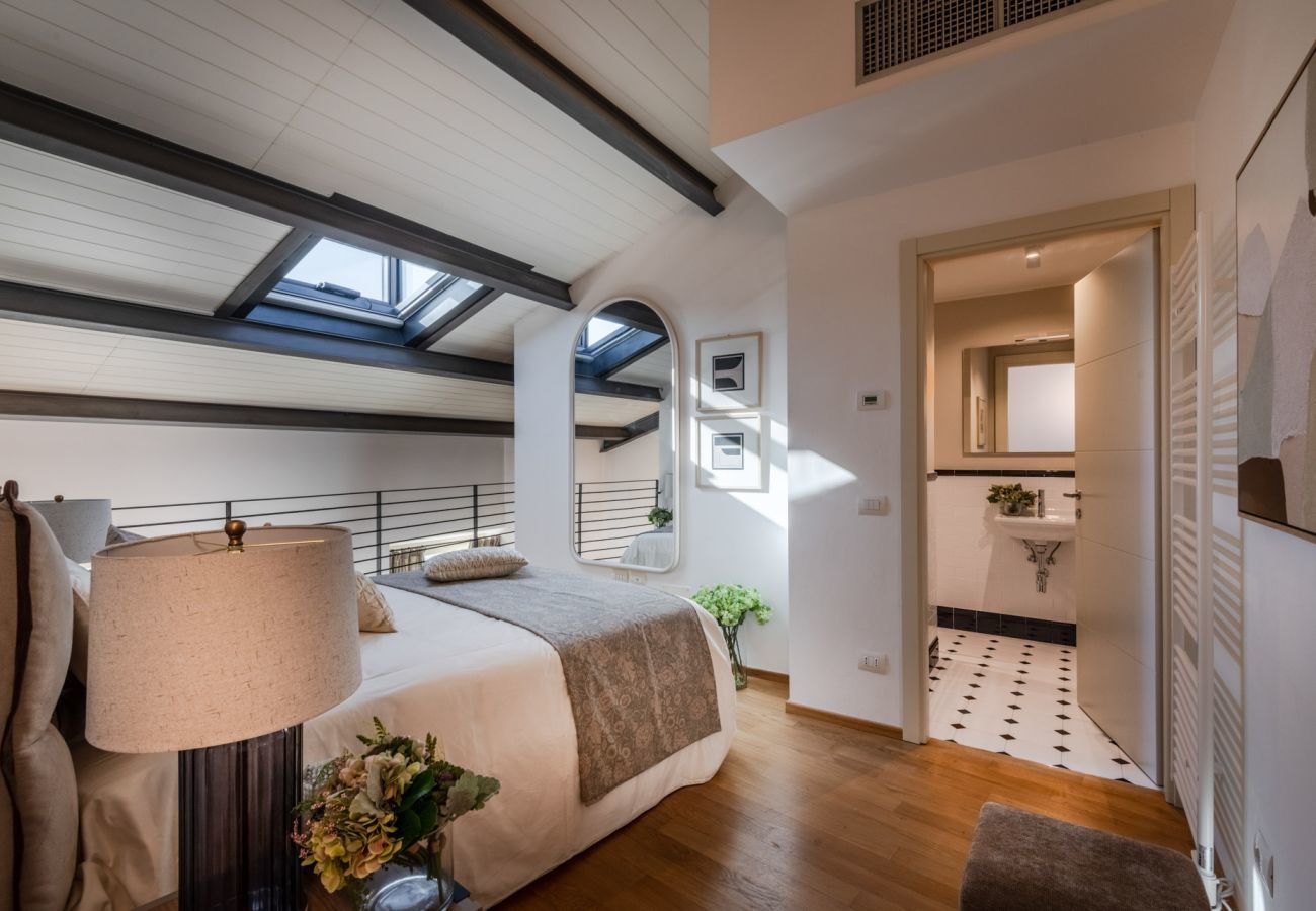 Appartamento a Lucca - Verdi 1928, A Cozy Wallside Retreat