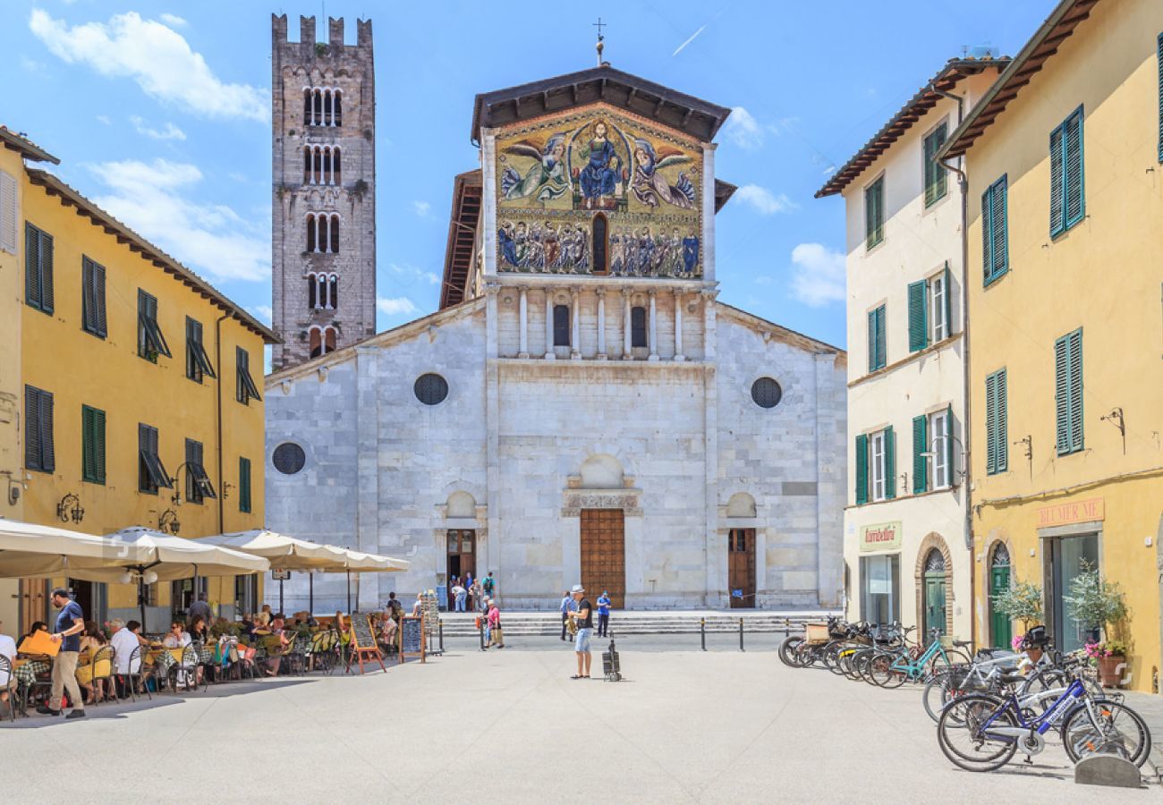 Appartamento a Lucca - The Tuscan Window