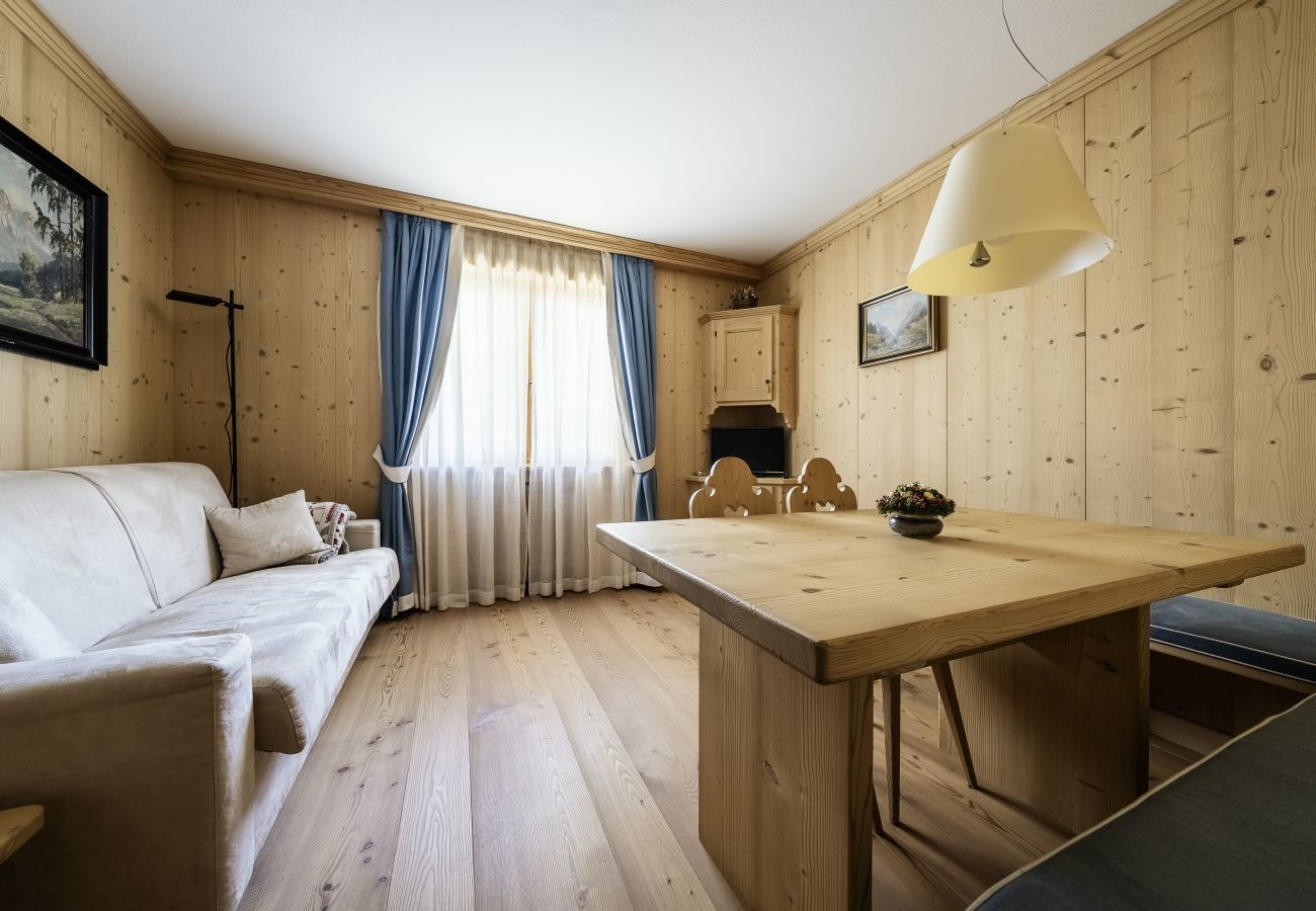 Appartamento a Cortina d´Ampezzo - Pecol Charming Apartment R&R