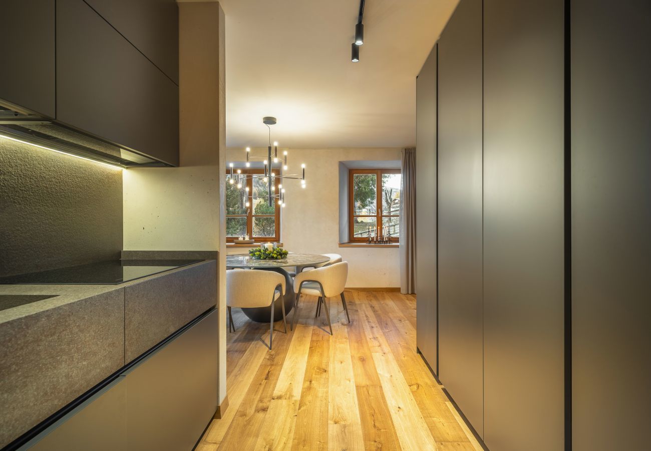 Appartamento a Cortina d´Ampezzo - Cademai Alpenglow Chalet with Sauna R&R