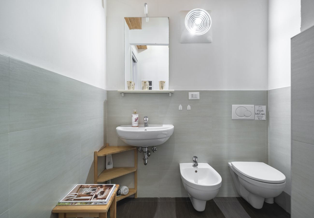 Appartamento a Venezia - Colorful Venetian Apartment R&R