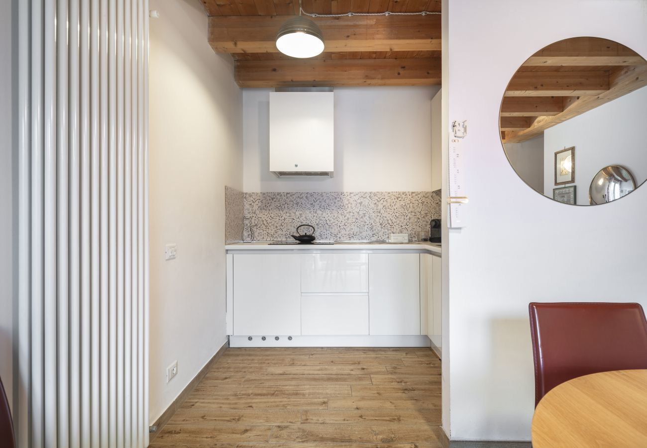 Appartamento a Venezia - Colorful Venetian Apartment R&R