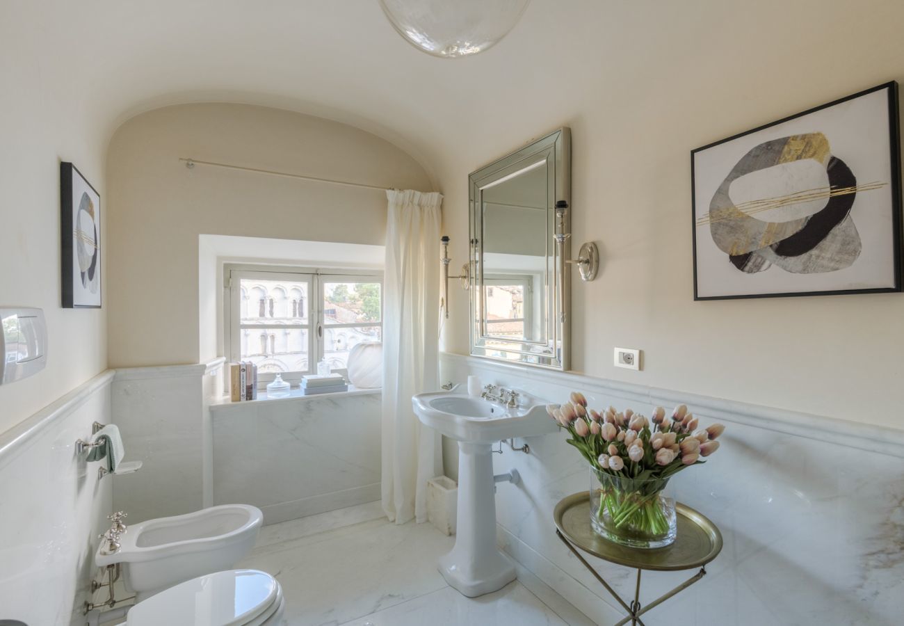 Appartamento a Lucca - The Marble Penthouse