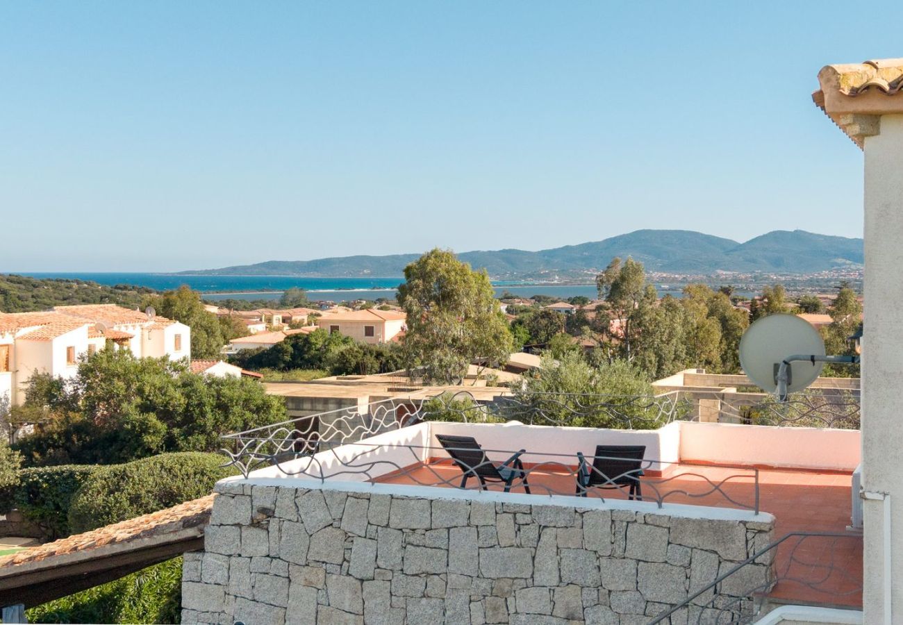 Villa a San Teodoro - Villa Luciva