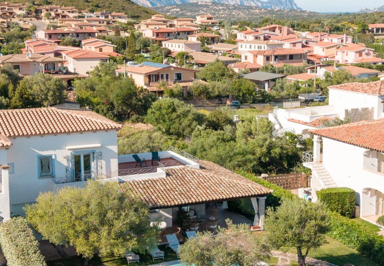 Villa a San Teodoro - Villa Luciva