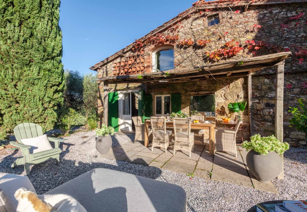 Villa a San Lorenzo di Moriano - Uva Cottage Farmhouse