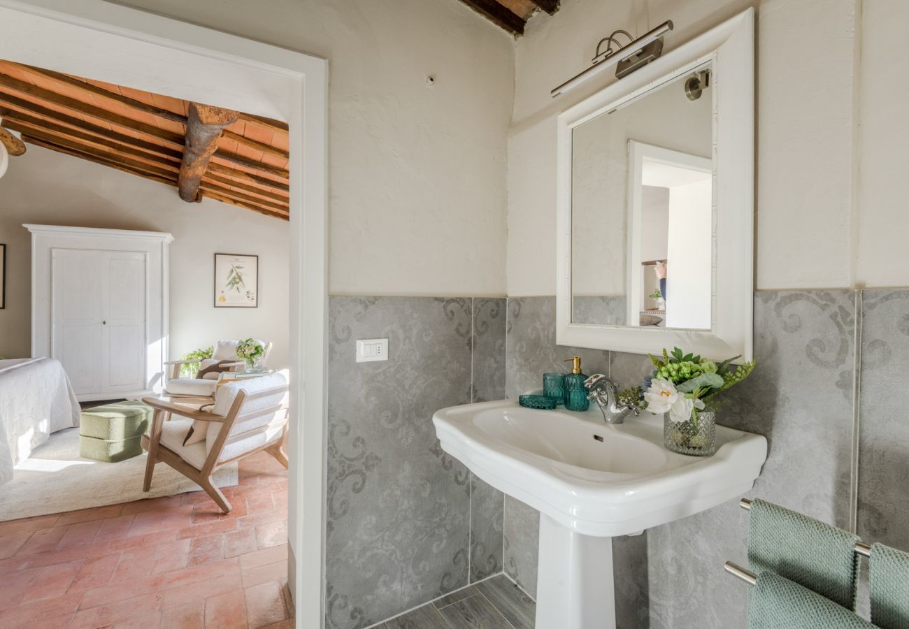 Villa a San Lorenzo di Moriano - Uva Cottage Farmhouse