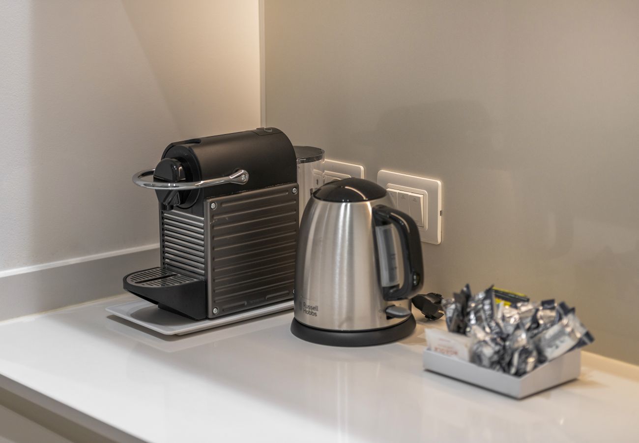 Appartamento a Venezia - Calle Varisco Apartment with Terrace R&R