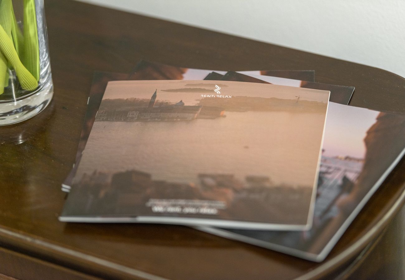 Appartamento a Venezia - Ca' Venier Cozy Apartment R&R