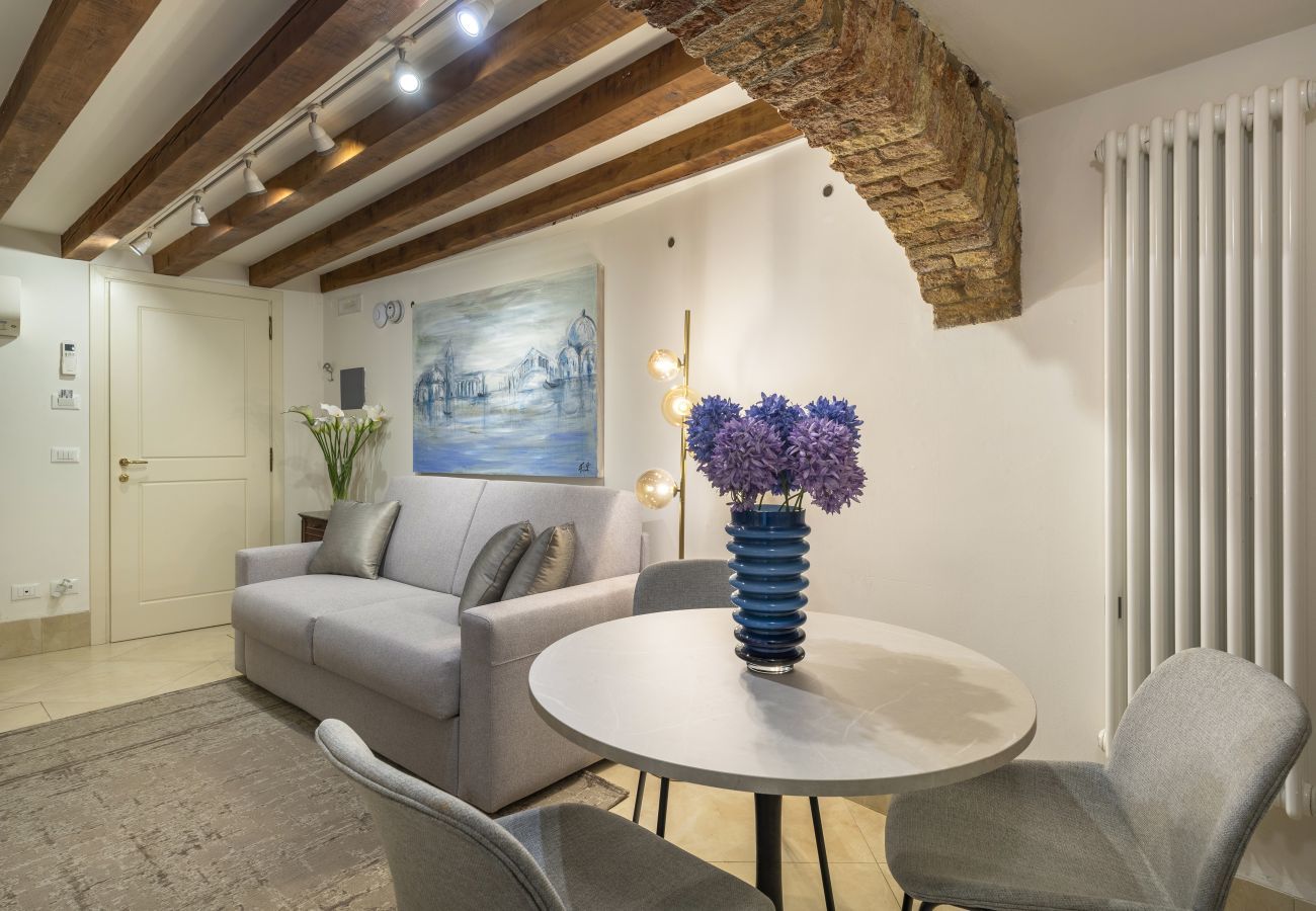 Appartamento a Venezia - Ca' Venier Cozy Apartment R&R