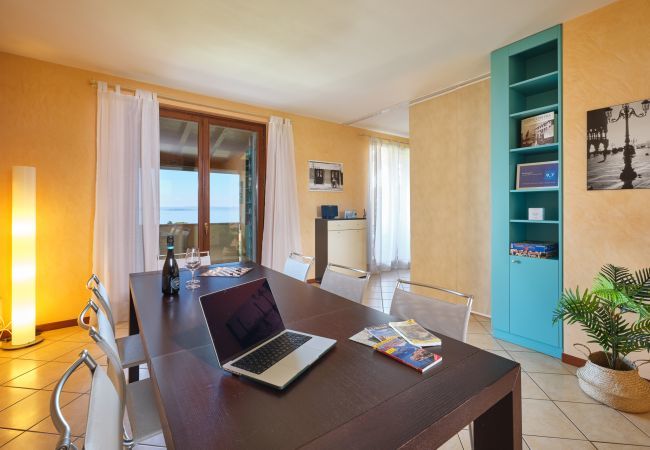 Ferienwohnung in Lazise - PERLA DEL GARDA Ferienwohnung in Lazise - PERLA DEL GARDA