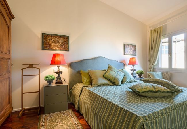 Ferienwohnung in Florenz - Luxuriöses Penthouse mit Aufzug 3 Schlafzimmer 3 Badezimmer im Zentrum