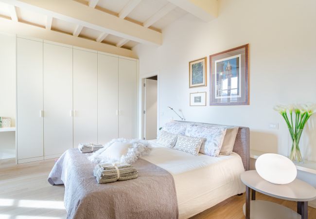 Ferienwohnung in Lucca - Casa Cachi 2 Ferienwohnung in Lucca - Casa Cachi 2