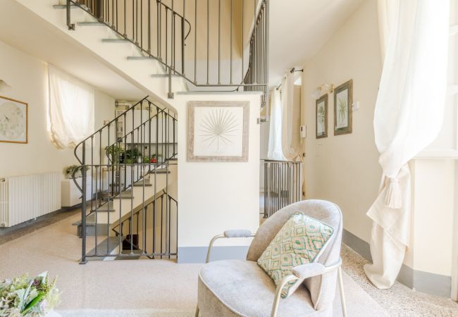 Ferienwohnung in Lucca - The Arnolfini Portrait Apartment Ferienwohnung in Lucca - The Arnolfini Portrait Apartment