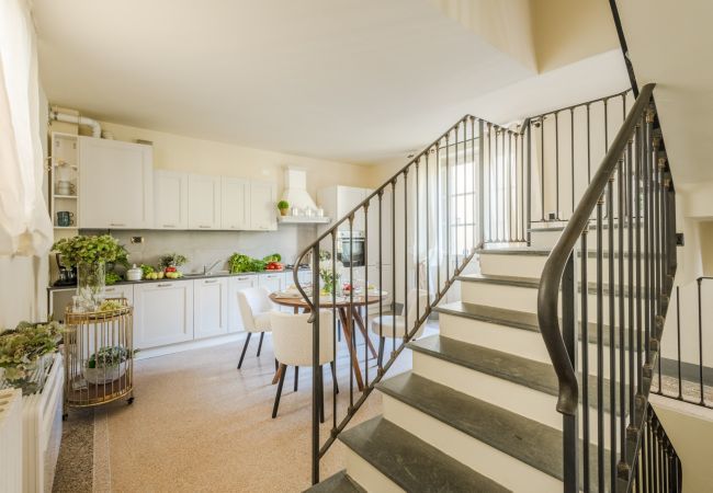 Ferienwohnung in Lucca - The Arnolfini Portrait Apartment Ferienwohnung in Lucca - The Arnolfini Portrait Apartment