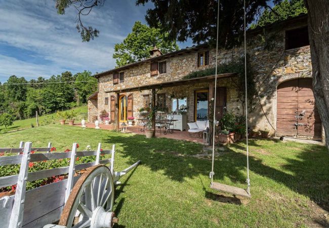 Villa in San Concordio di Moriano - Panorama abgeschiedenes Bauernhaus mit privatem Pool, Klimaanlage, Wifi inmitten der Natur!