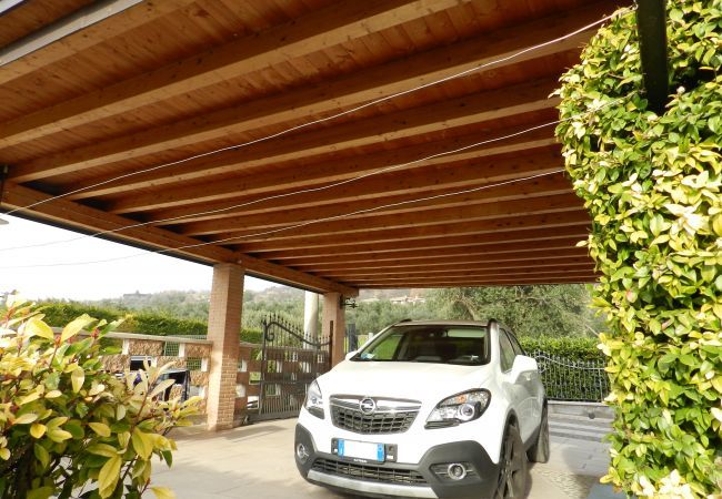 Ferienhaus in Bardolino - Regarda – Haus Rustico Petra im Bardolino mit 3 Schlafzimmer, 2 Bäder, Garten