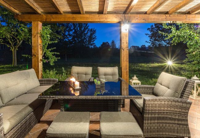 Villa in Monte San quirico - Villa sul Fiume Villa in Monte San quirico - Villa sul Fiume