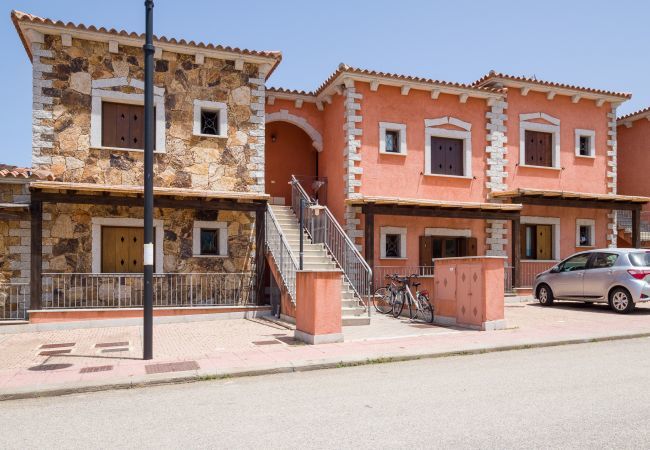 Ferienwohnung in Olbia - Myrsine 7S - Designwohnung, 4 Minuten vom Sandstrand entfernt