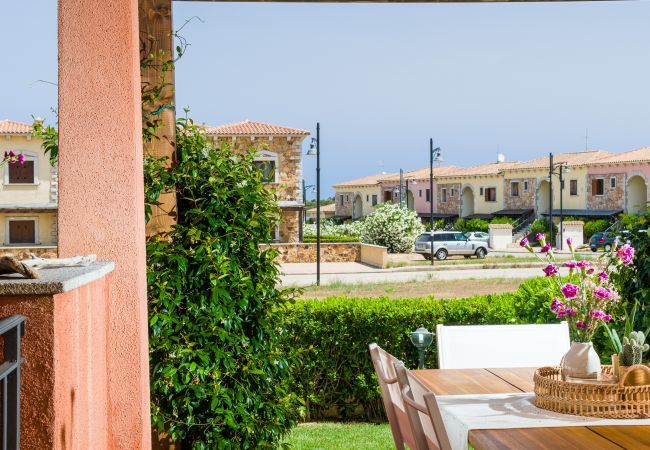 Ferienwohnung in Olbia - Myrsine 7S - Designwohnung, 4 Minuten vom Sandstrand entfernt