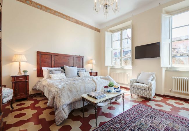 Ferienwohnung in Lucca - Casa Santa Croce Ferienwohnung in Lucca - Casa Santa Croce