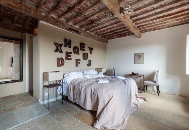 Villa in Pescaglia - Palazzo Giusti Villa in Pescaglia - Palazzo Giusti