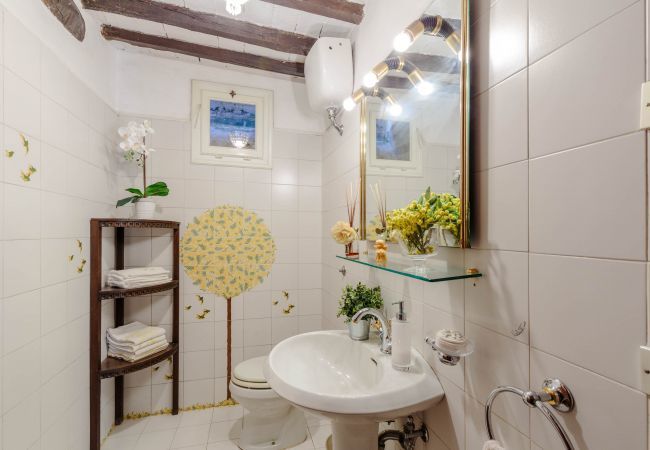Villa in Santa Maria del giudice - Casa Nel Bosco Villa in Santa Maria del giudice - Casa Nel Bosco