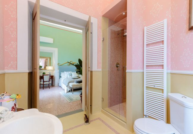 Villa in Lucca - Villa Hugo Villa in Lucca - Villa Hugo