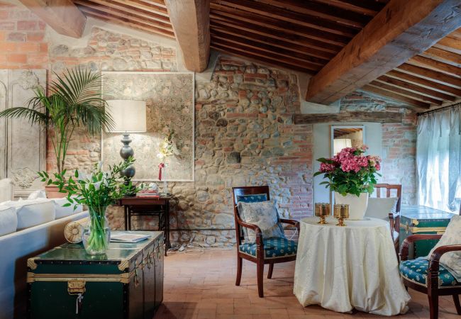 Villa in Lucca - Villa Hugo Villa in Lucca - Villa Hugo