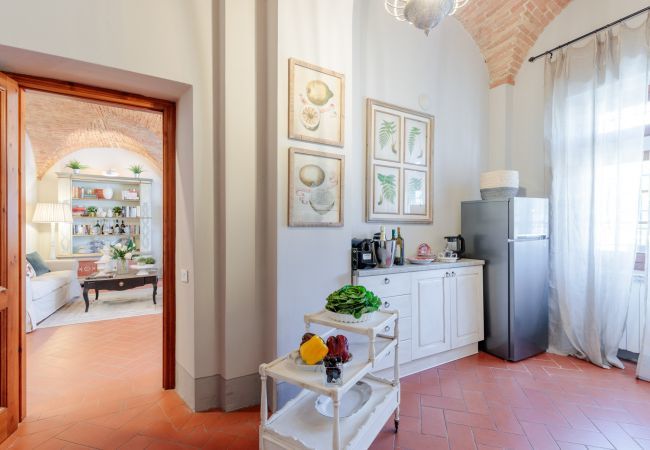 Villa in Marcialla - VILLA CHIANTI, your Secret 4 Bedrooms Retreat with View over the Vineyards in Marcialla