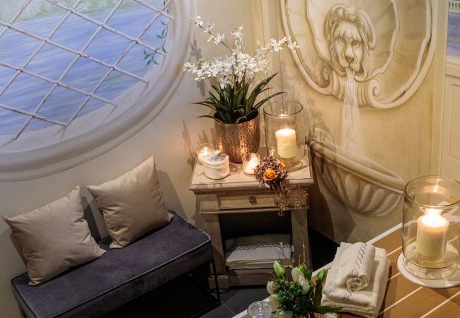 Ferienwohnung in Lucca - The Medieval Penthouse | 5 Bedrooms Ferienwohnung in Lucca - The Medieval Penthouse | 5 Bedrooms