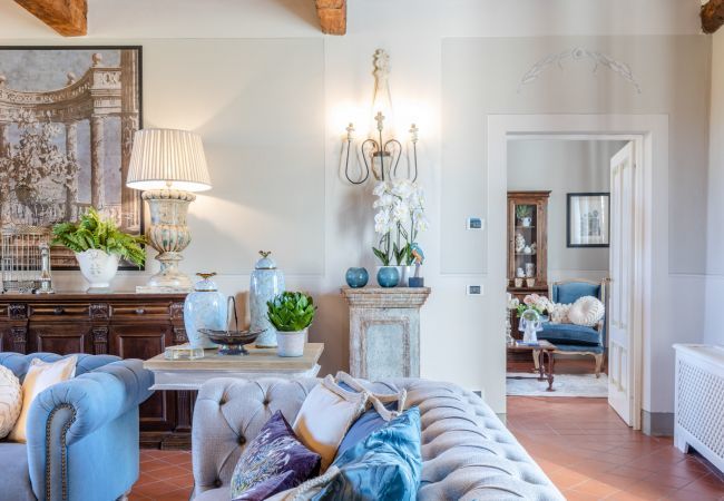 Villa in Capannori - Fattoria Camigliano Wine Estate Villa in Capannori - Fattoria Camigliano Wine Estate