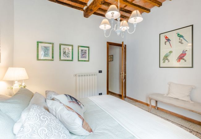 Villa in Vorno - RIO DELLE FATE, a Fairytale Home along the Stream in Vorno, Lucca