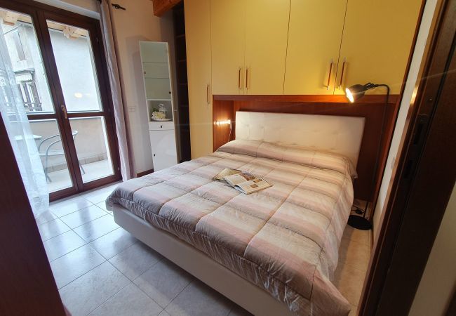 Chalet in Lazise - Regarda - Gruber Haus mit privat Garten, WLan, Pool,kleine Haustiere erlaubt