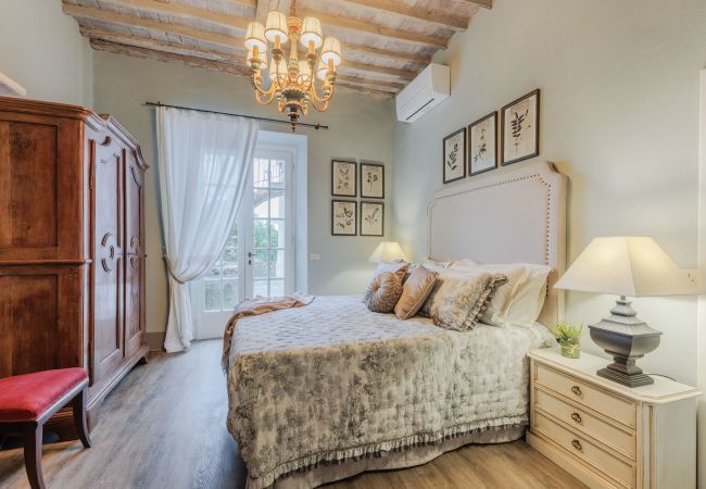 Villa in Capannori - Villa Noa, a Private Retreat with View Villa in Capannori - Villa Noa, a Private Retreat with View